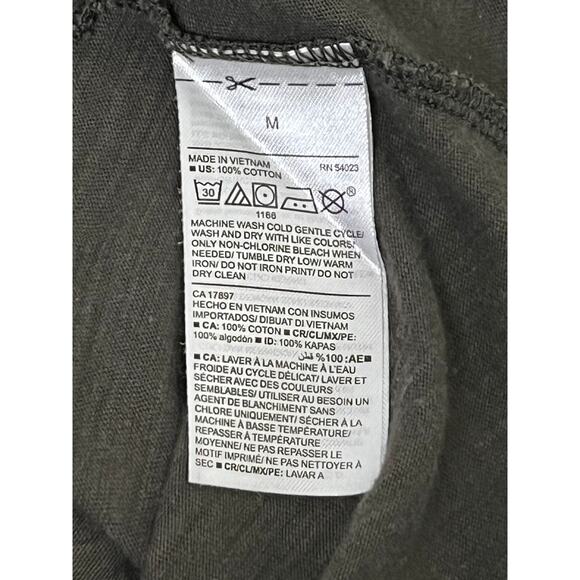 Old Navy Everywear Ancient Forest Green V-Neck T-Shirt Regular Size M - Picture 4 of 6